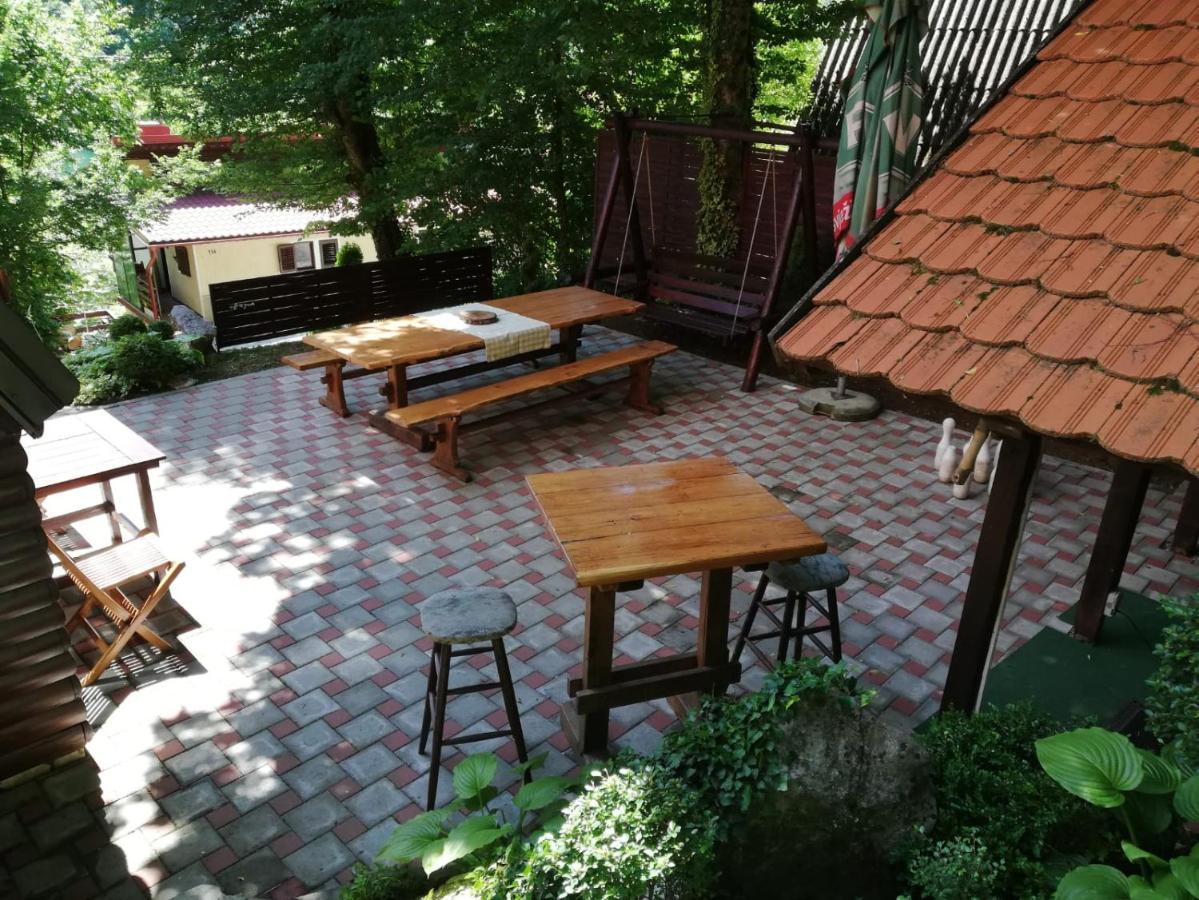 Holiday Home Mreznica Gornji Zvečaj 外观 照片