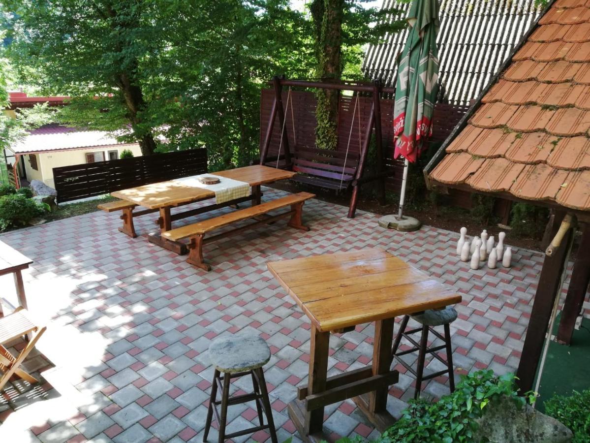 Holiday Home Mreznica Gornji Zvečaj 外观 照片