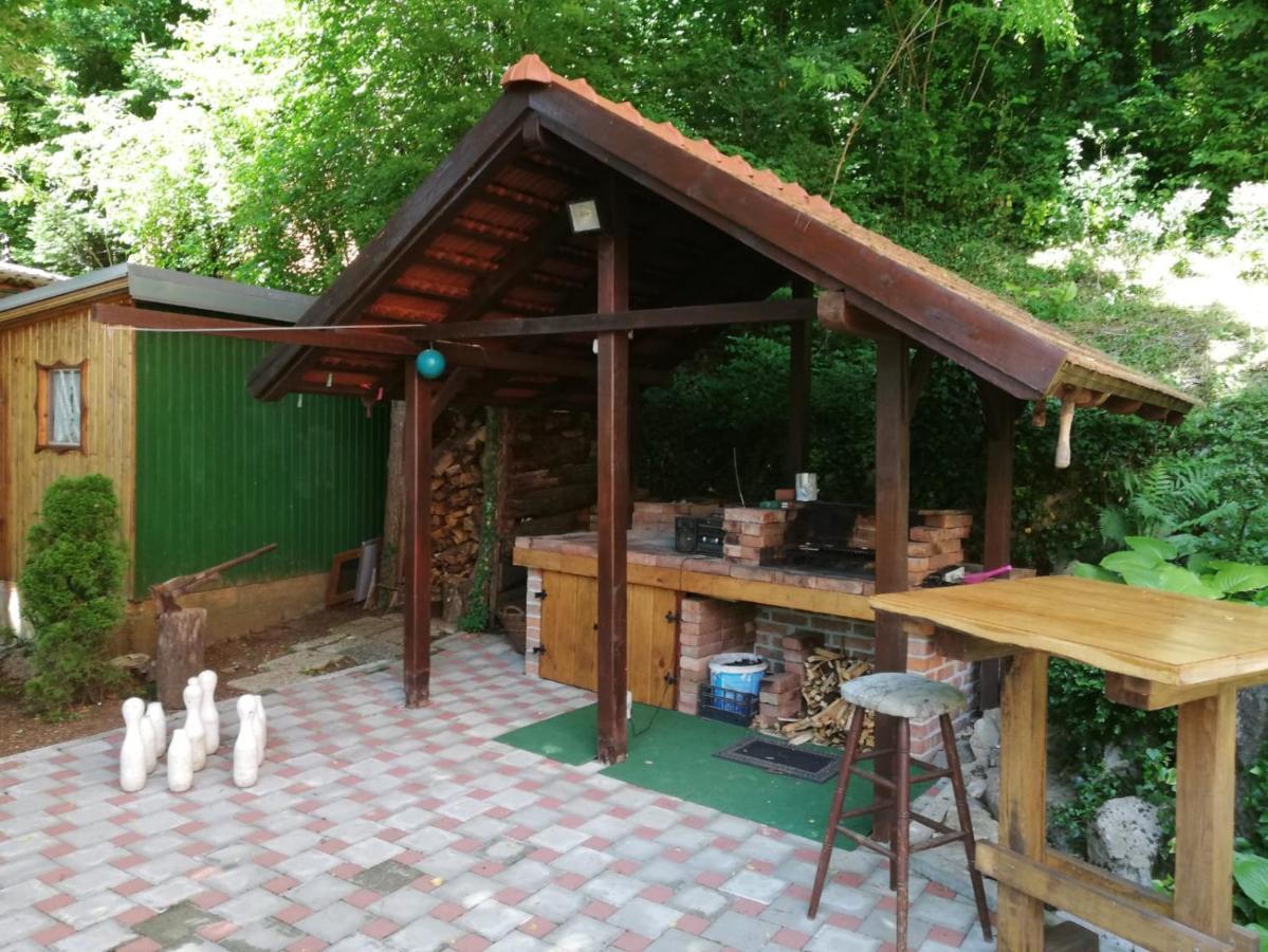 Holiday Home Mreznica Gornji Zvečaj 外观 照片
